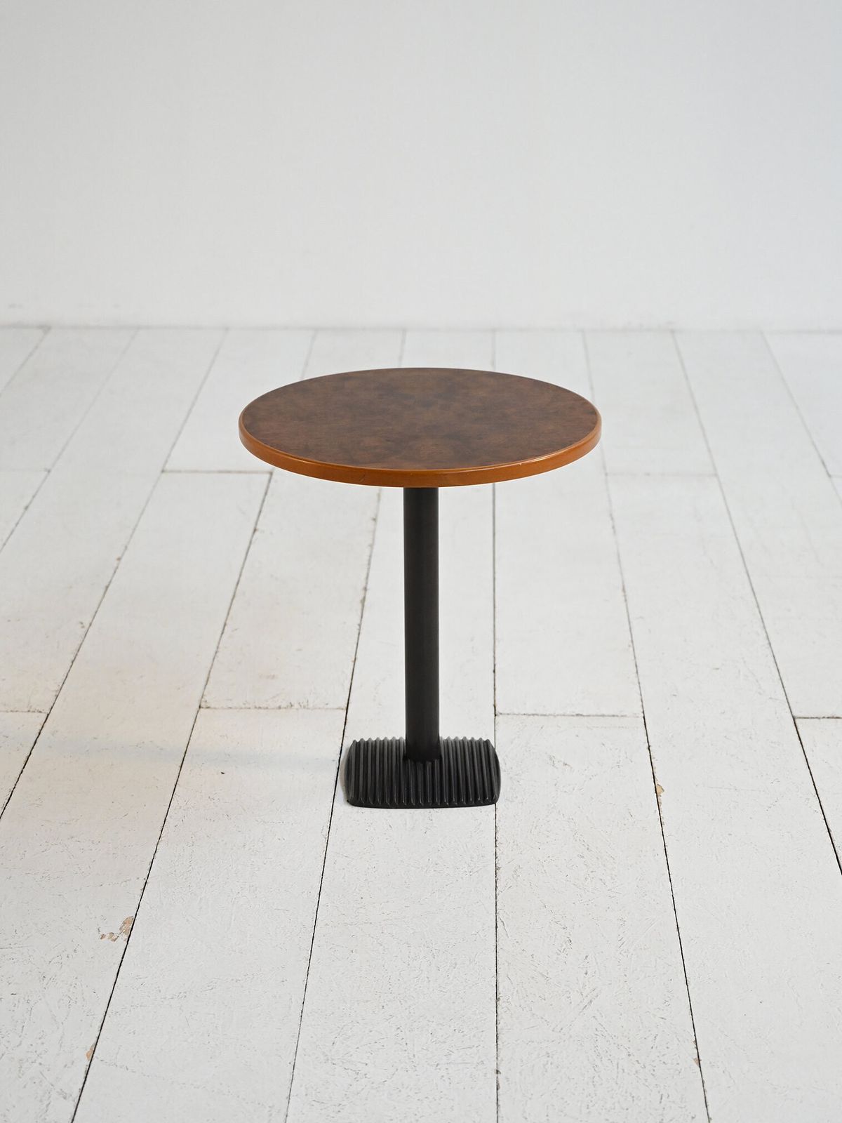 “Artona” Table By Scarpa For Maxalto 1970s photo furniture