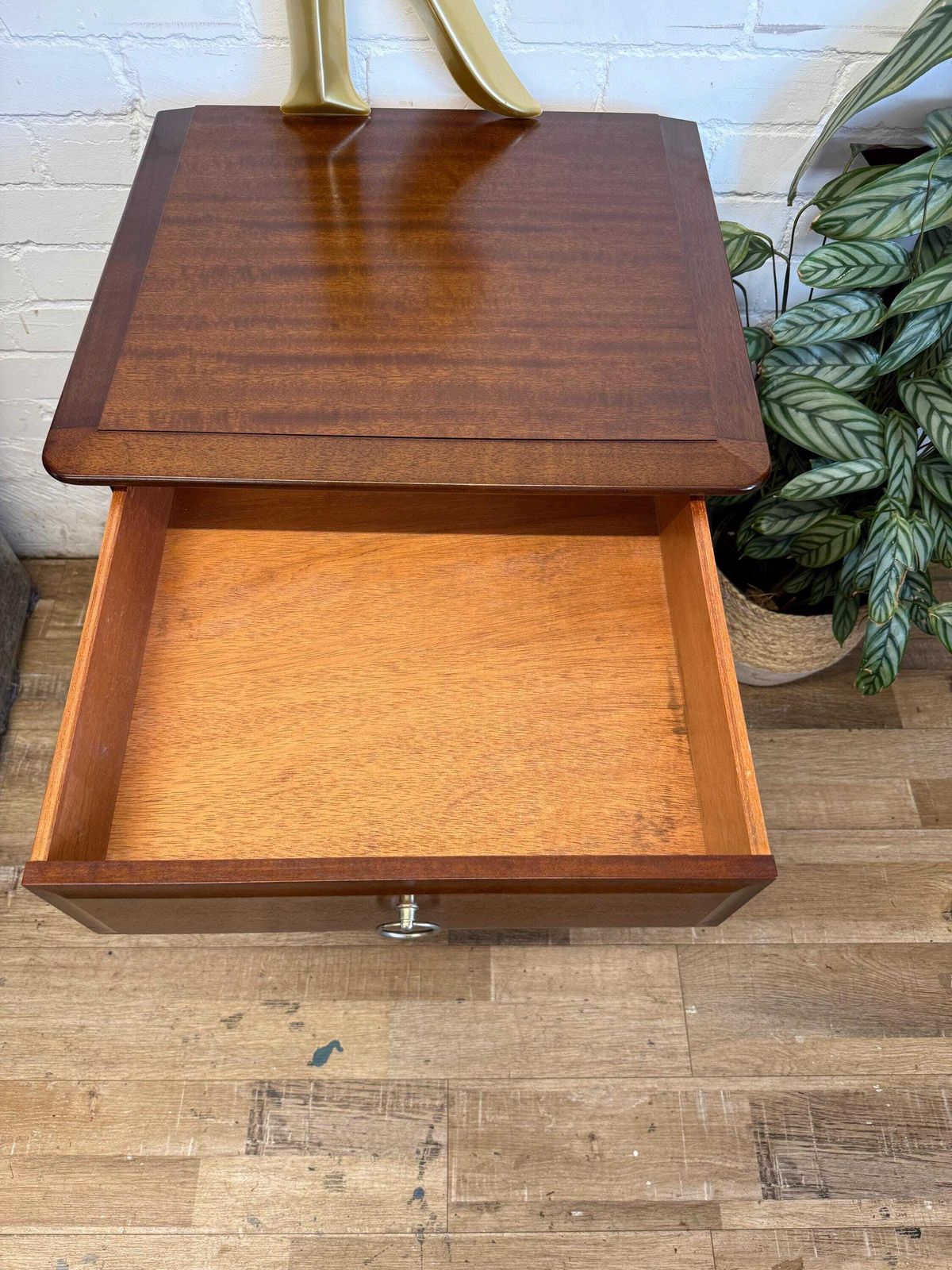 Furniture Stag Minstrel 4 Drawer Bedside In Original Cherry Finish photo