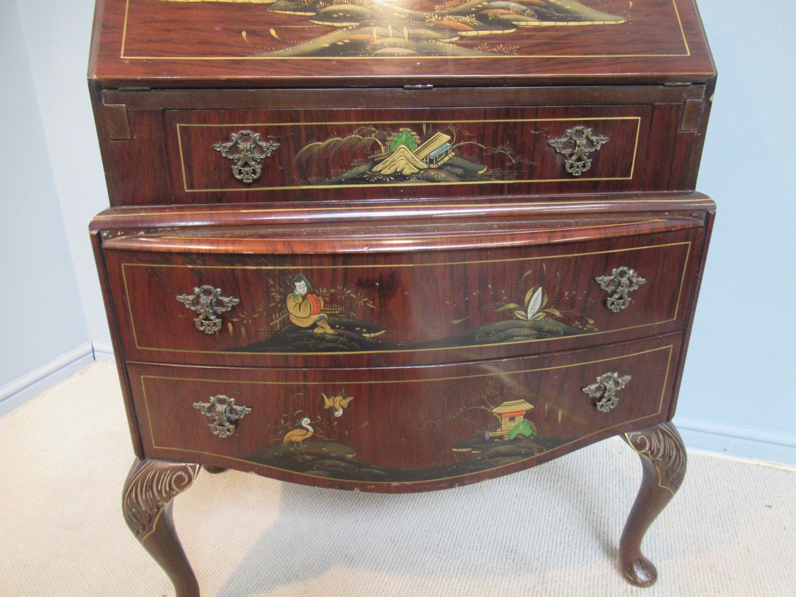 Walnut Writing  Bureau   With Chinoiserie   Decoration photo 295.0