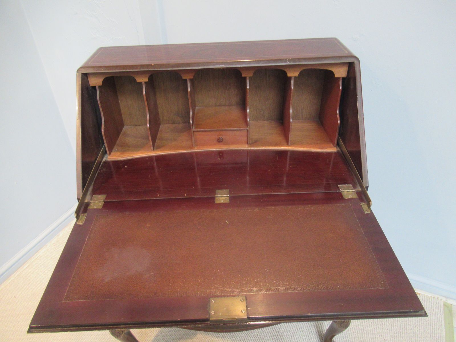 Furniture Walnut Writing  Bureau   With Chinoiserie   Decoration photo