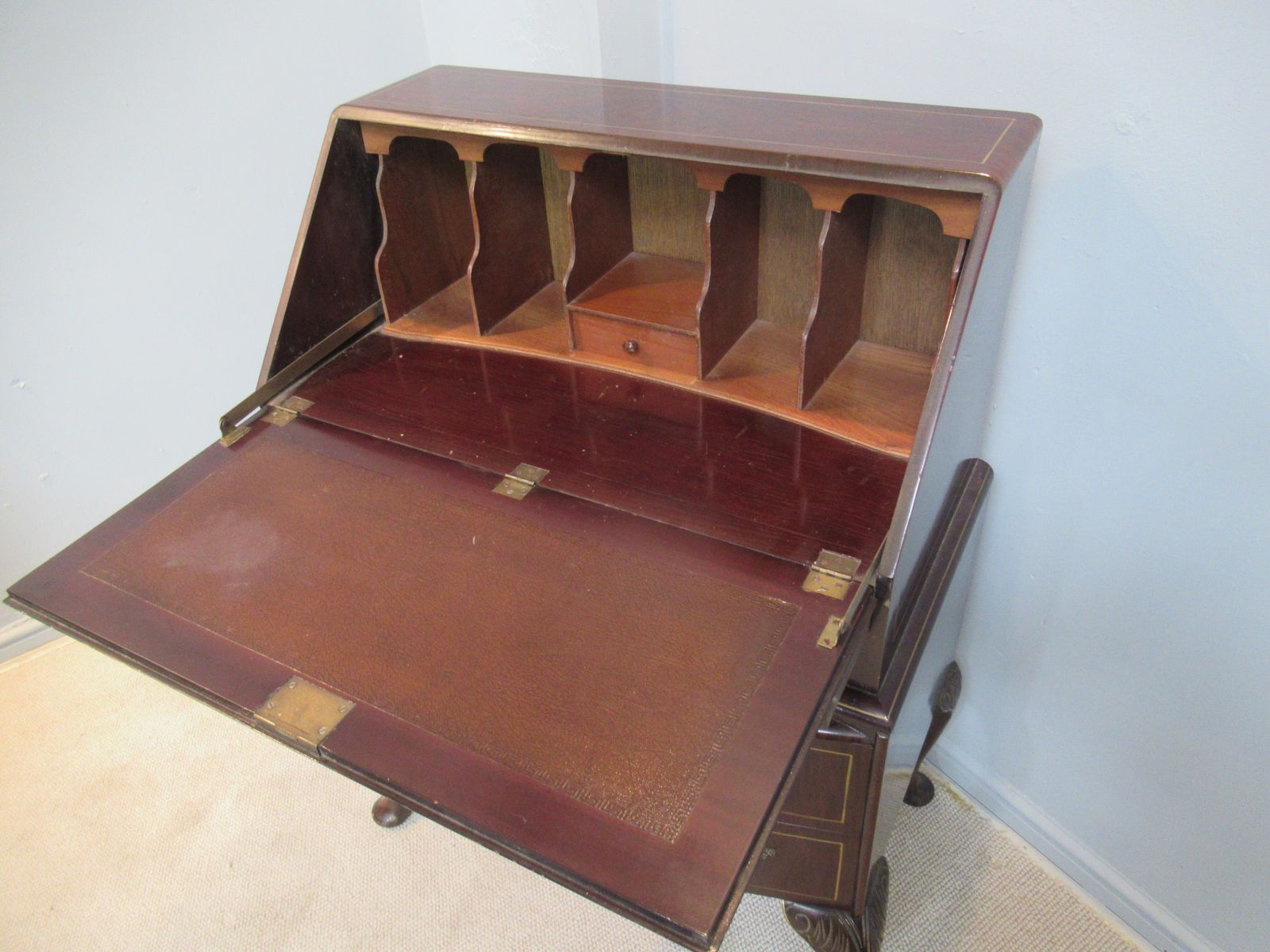 295.0 Walnut Writing  Bureau   With Chinoiserie   Decoration photo