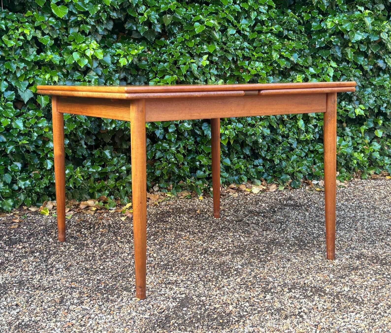 Danish Mid Century Extending Dining Table photo vinterior