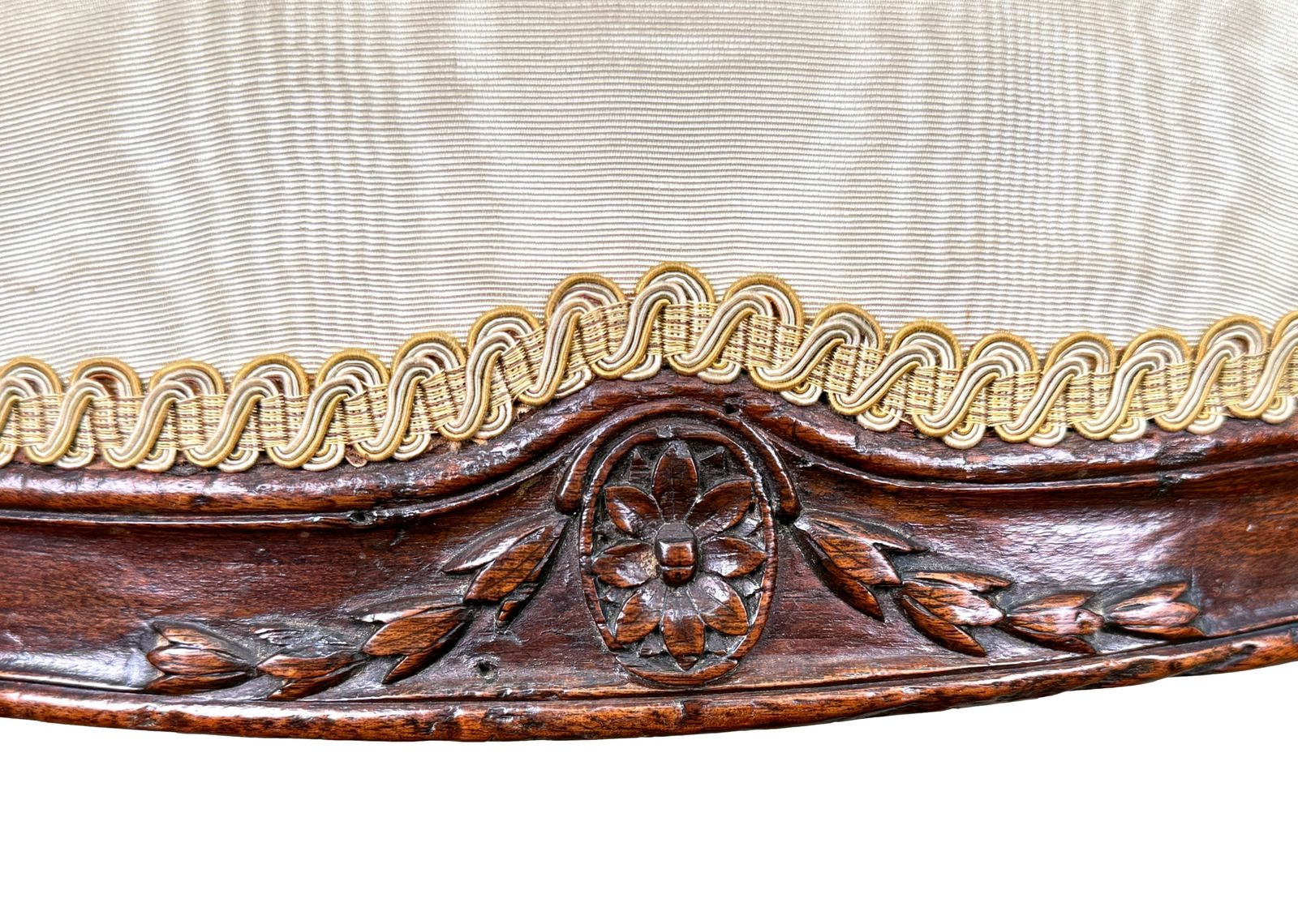 photo vintage Georgian 18th Century English Hepplewhite Mahogany Salon Chair (England, Circa 1780)