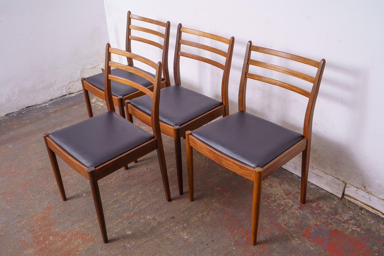 G Plan Mid Century Teak Extending Dining Table With 4 Chairs photo vinterior