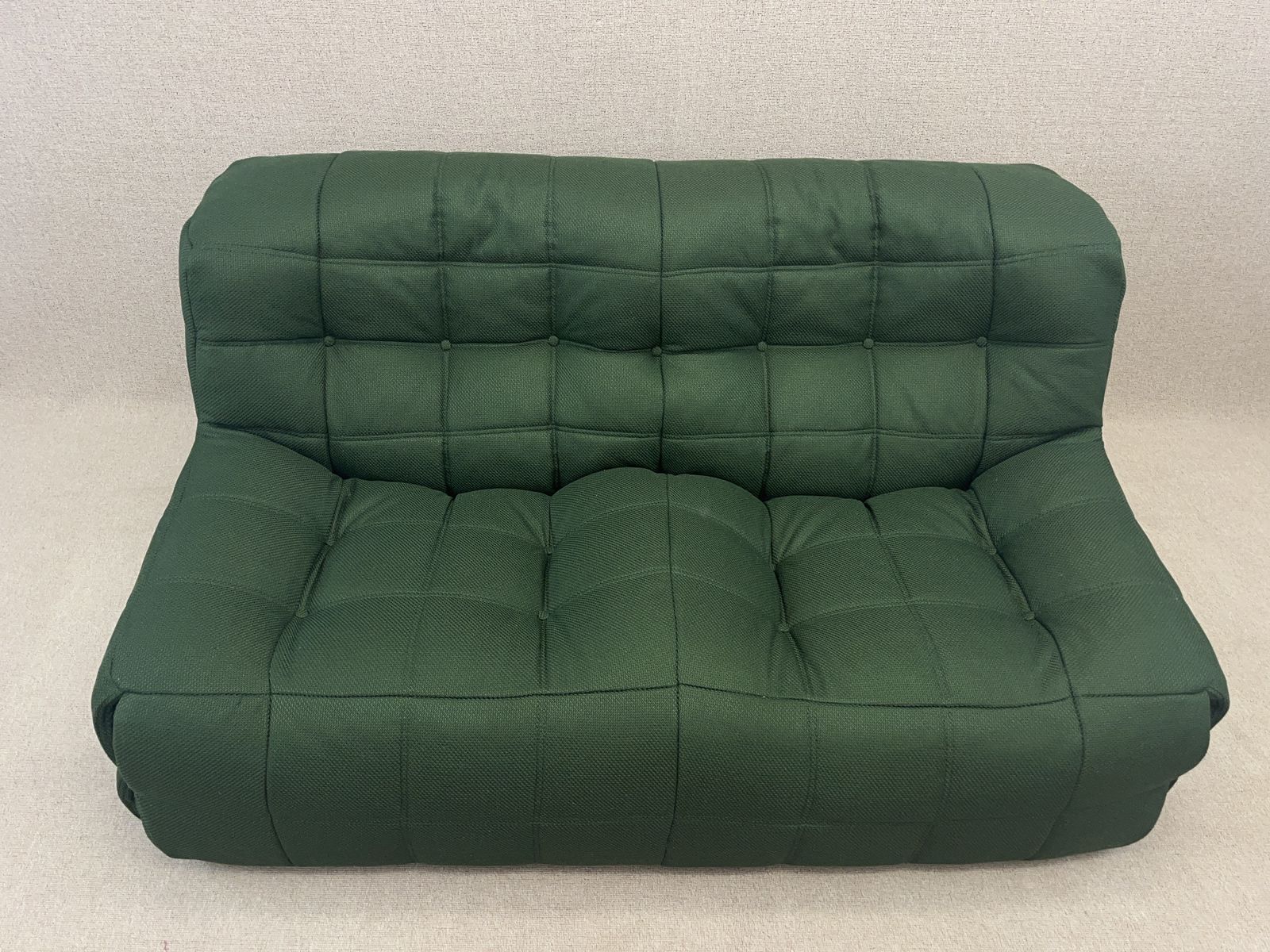 photo vintage Sofa Settee Green Ligne Roset Kashima Two Seater