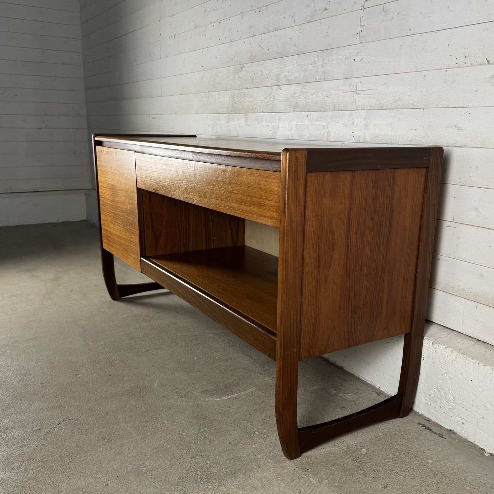Retro Teak Sideboard With Drawer photo 495.0