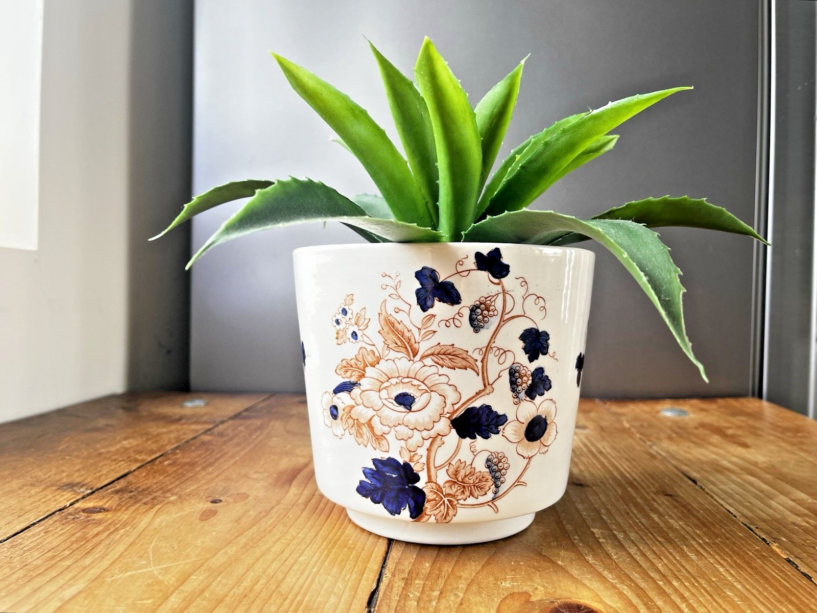 Vintage Enoch Wedgwood Pottery Old Castle English Imari Style Planter Plant Pot photo furniture