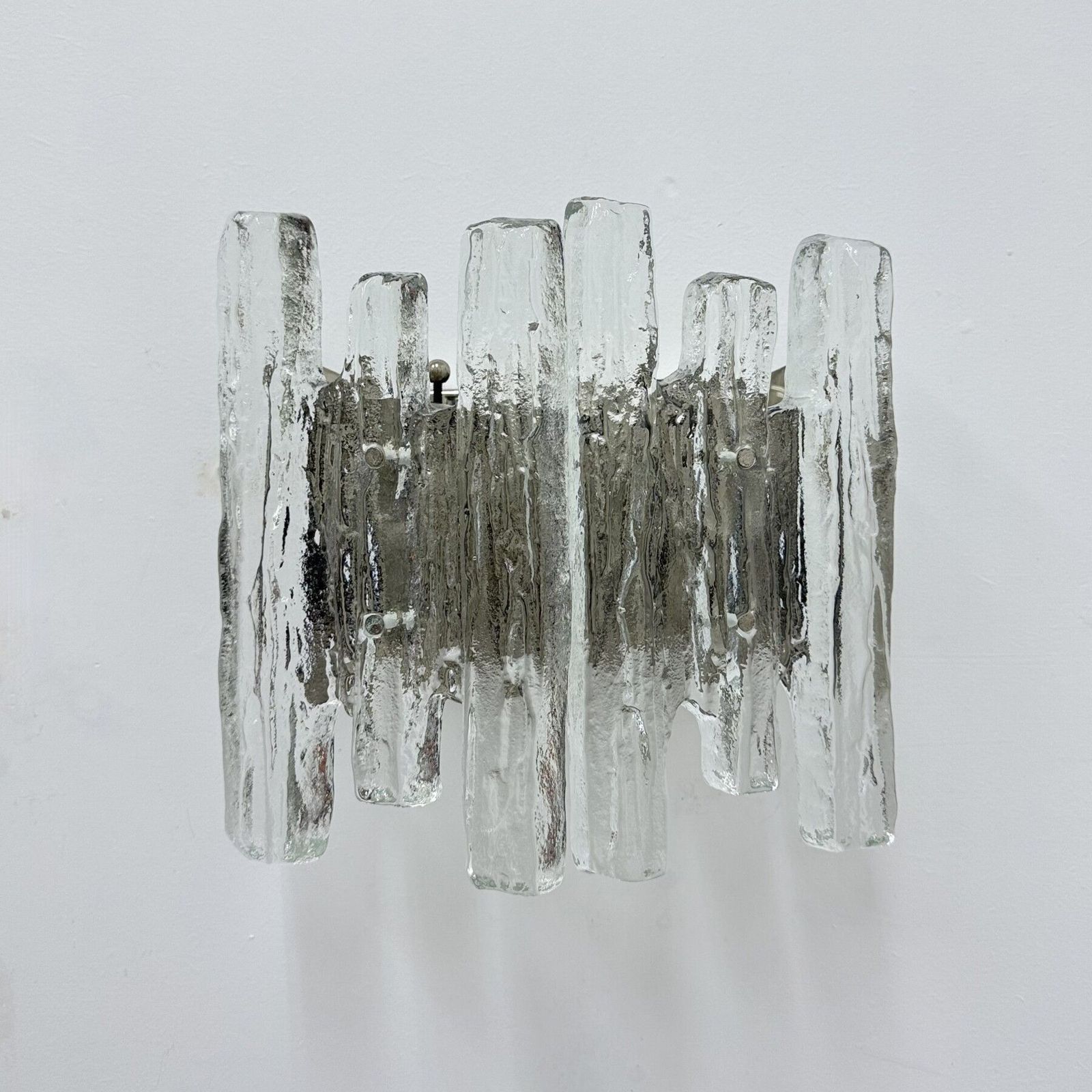 Applique murale en verre givré et métal par J.T. Kalmar pour Kalmar, années 1960