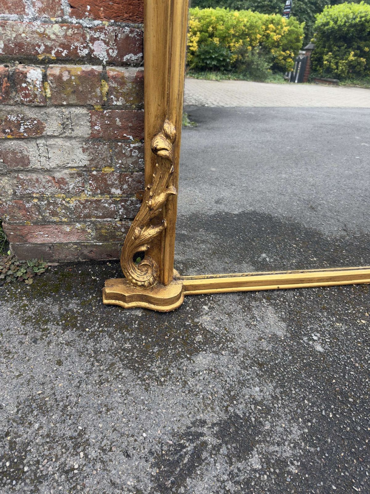 A Superb Large Antique English 19th Century Arched Top Gilt Overmantle Mirror. photo Home Decor