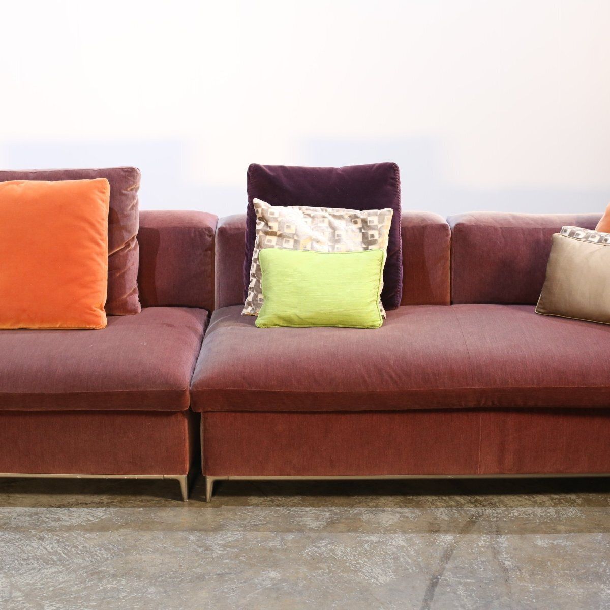 photo furniture B&B Italia Plum Ray Modular Sofa By Antonio Citterio