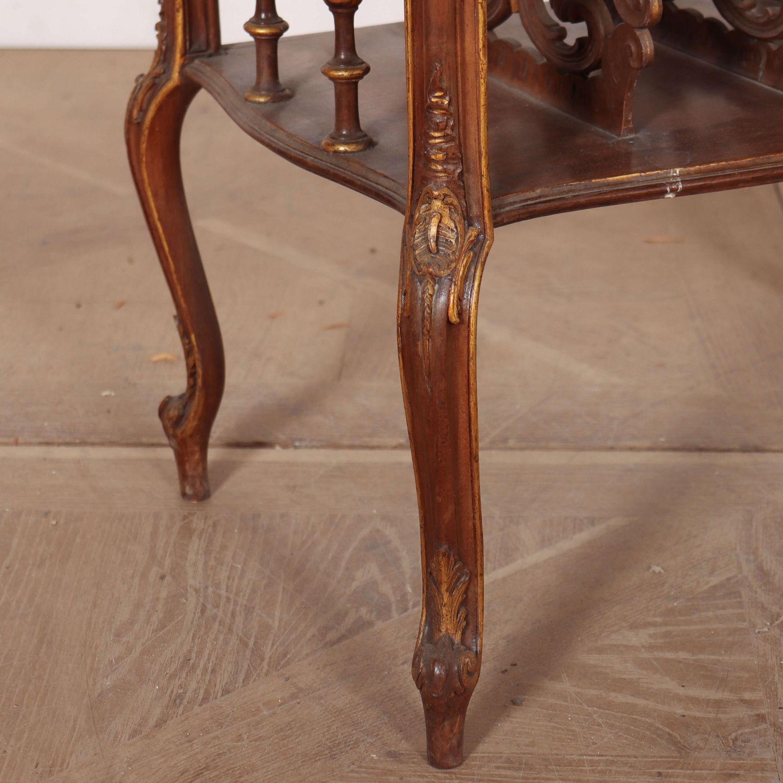 French Carved Stand, 1800s photo 594.0