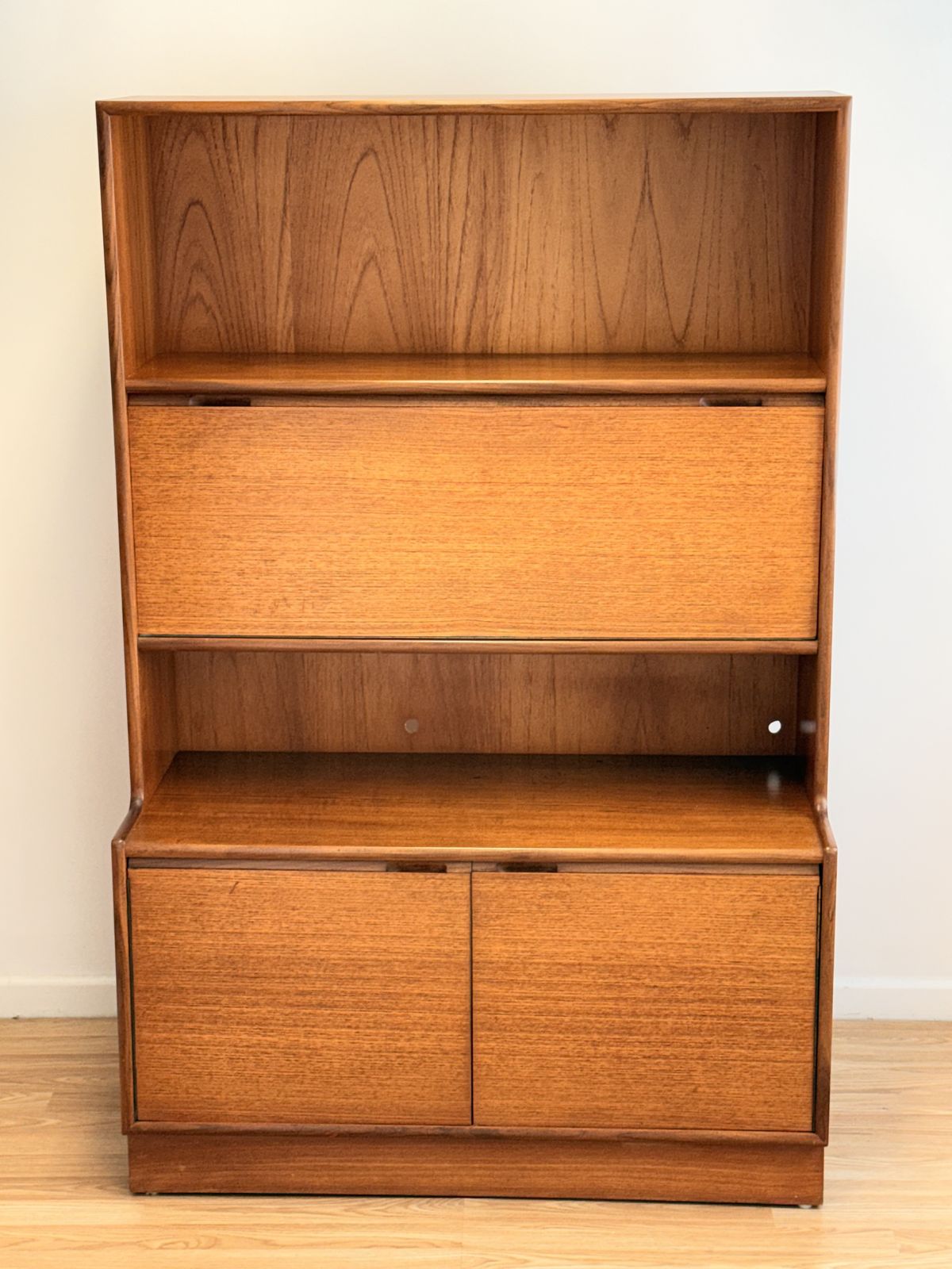Turnidge Of London, Mid Century Modern Danish Design Teak Wall Unit photo furniture