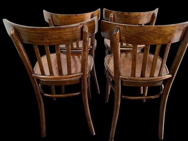 Set Of 4 Early 20th. Century Thonet Style Bentwood Chairs photo Furniture