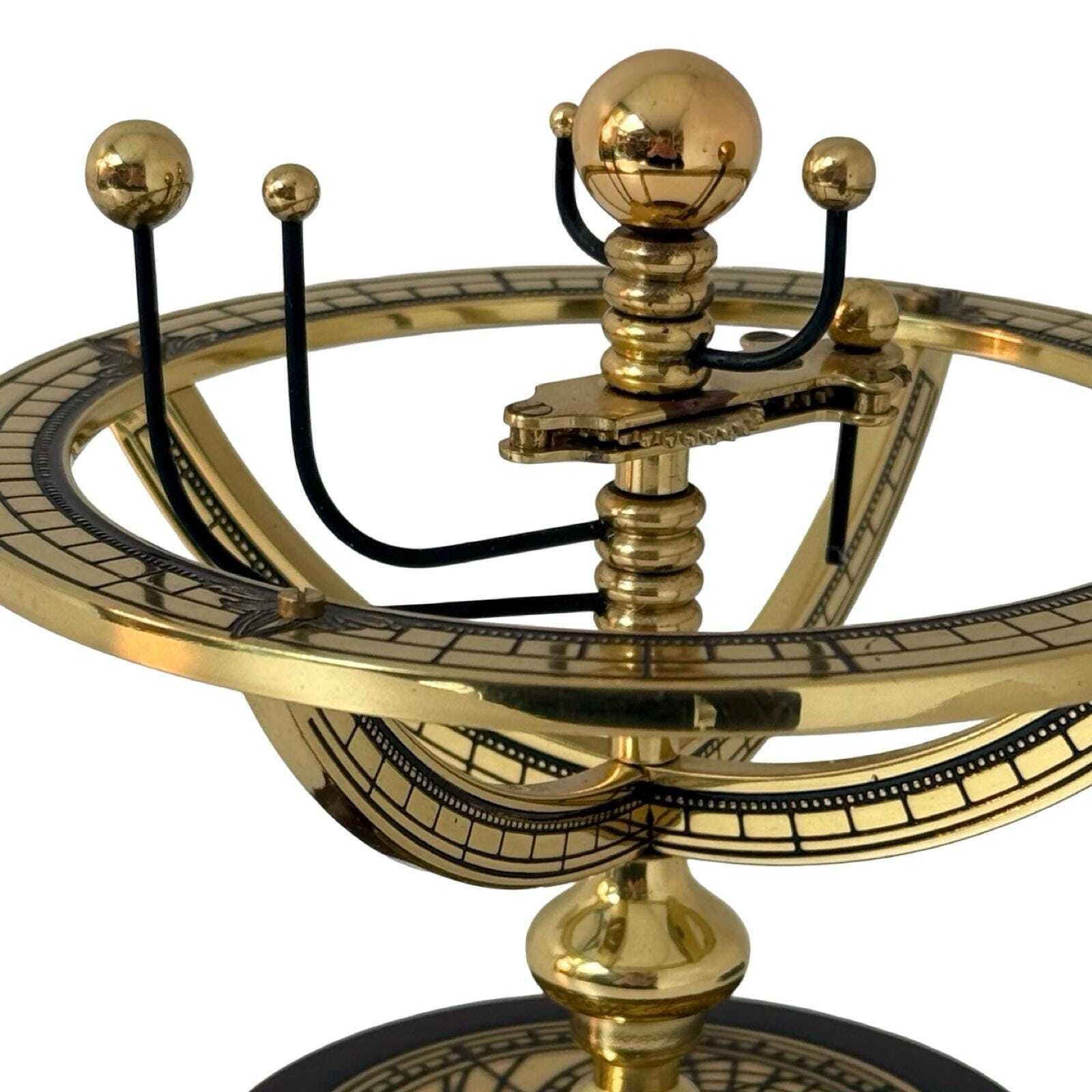Franklin Mint   Orrery   Verguld Messing op Houten Voet   1987 photo 255.0