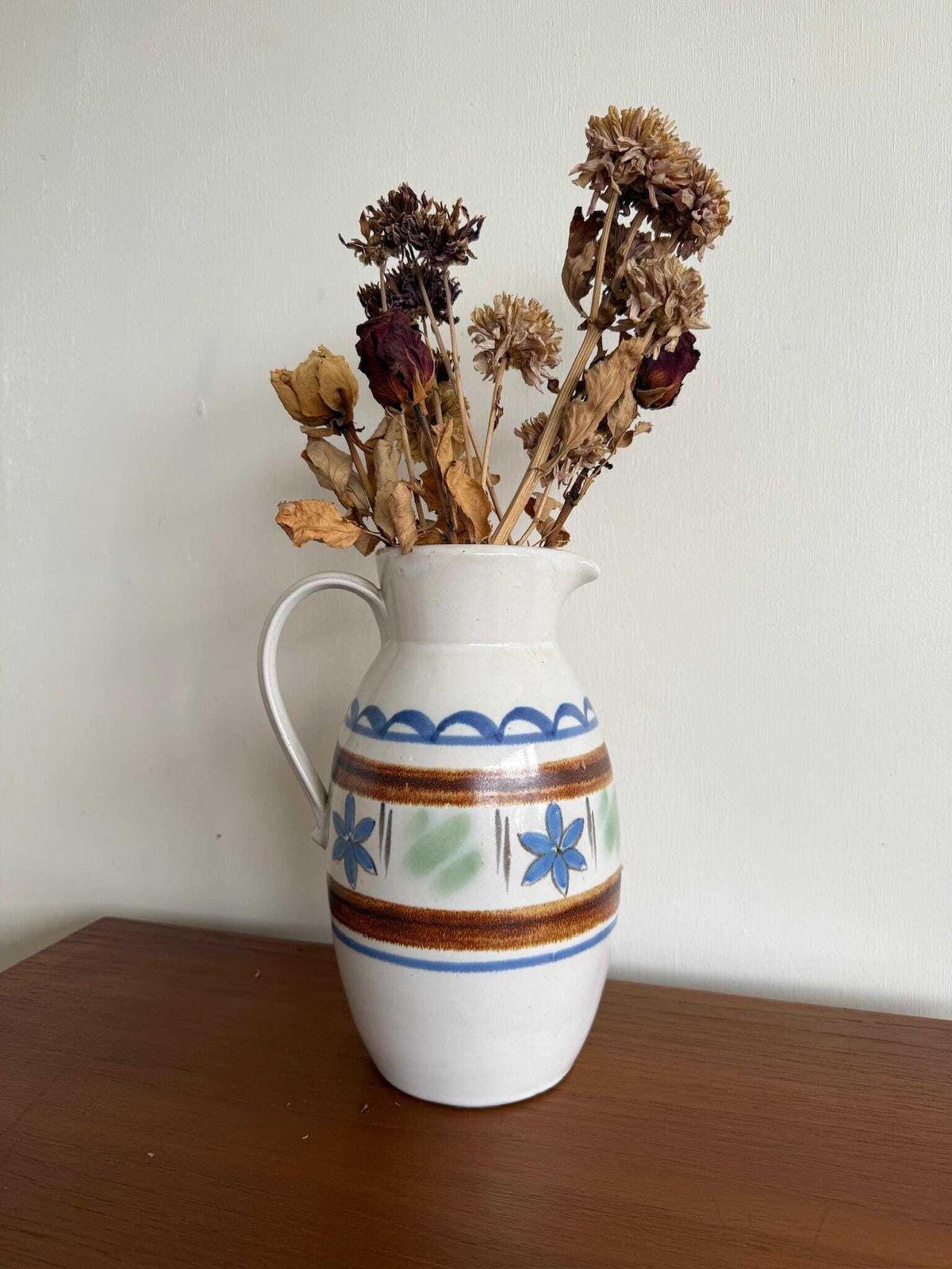 Large Vintage Stoneware Pitcher Jug Vase Buchan Portobello Model 185/60 Floral Motif photo vinterior