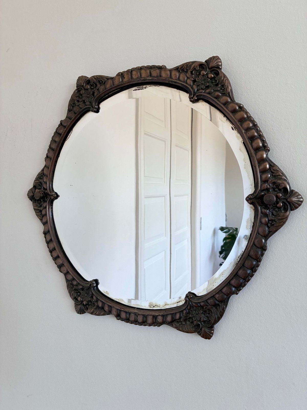 Vintage Italiaanse Baroque Revival Ronde Wandspiegel