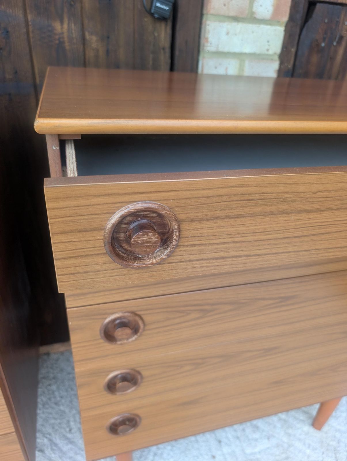 A Pair Of Matching Retro Vintage Mid Century Modern Chest Of 5 Drawers. photo vinterior