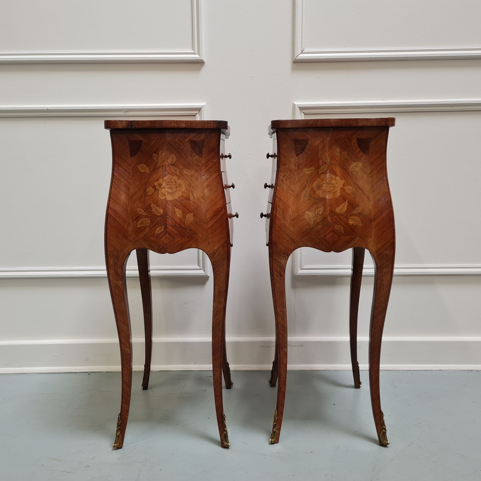 Quality French Kingwood Bedside Tables C1930 Free Del Eng/Wales photo vintage