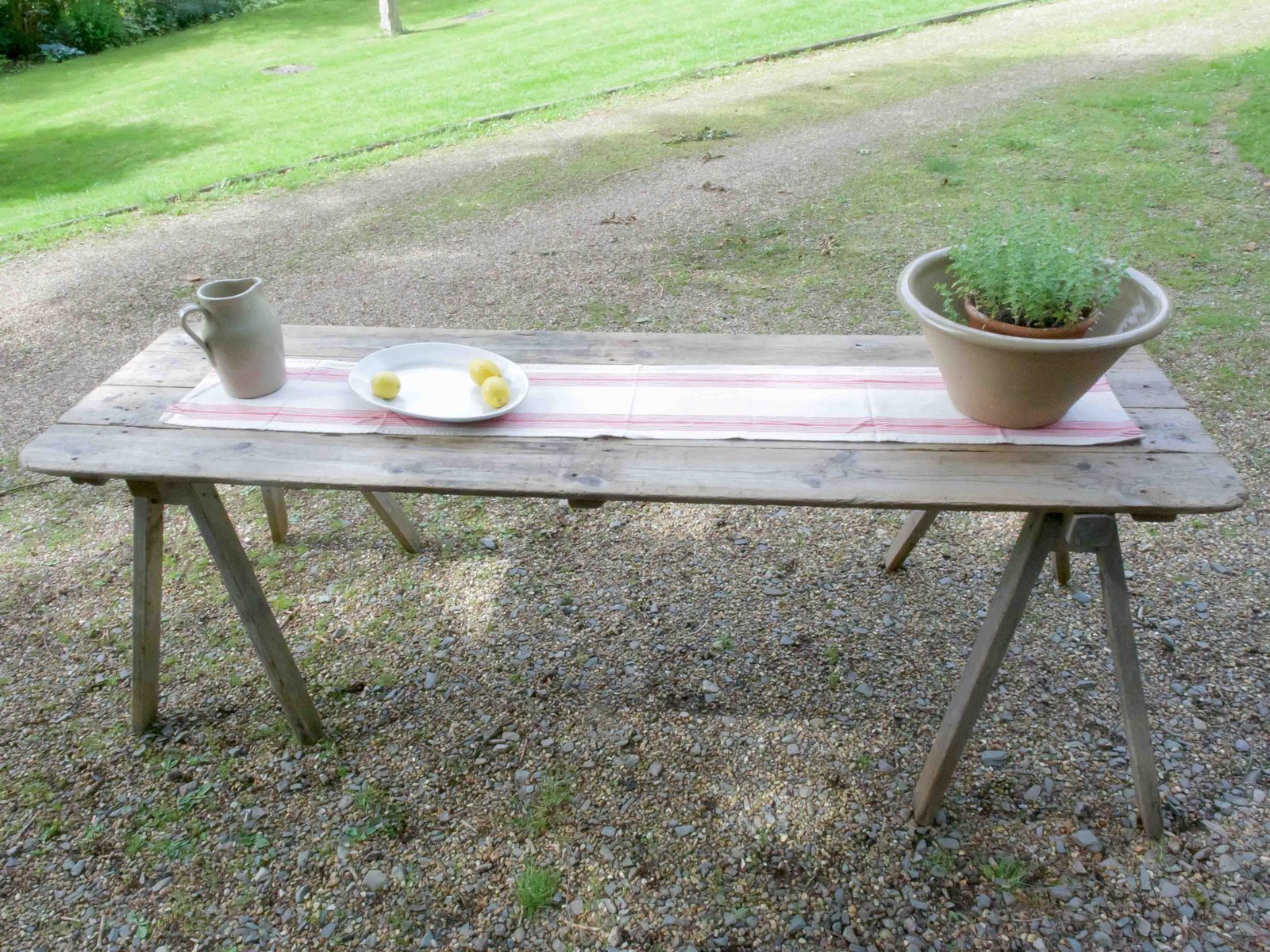 Vintage Garden Harvest Trestle Table photo 550.0