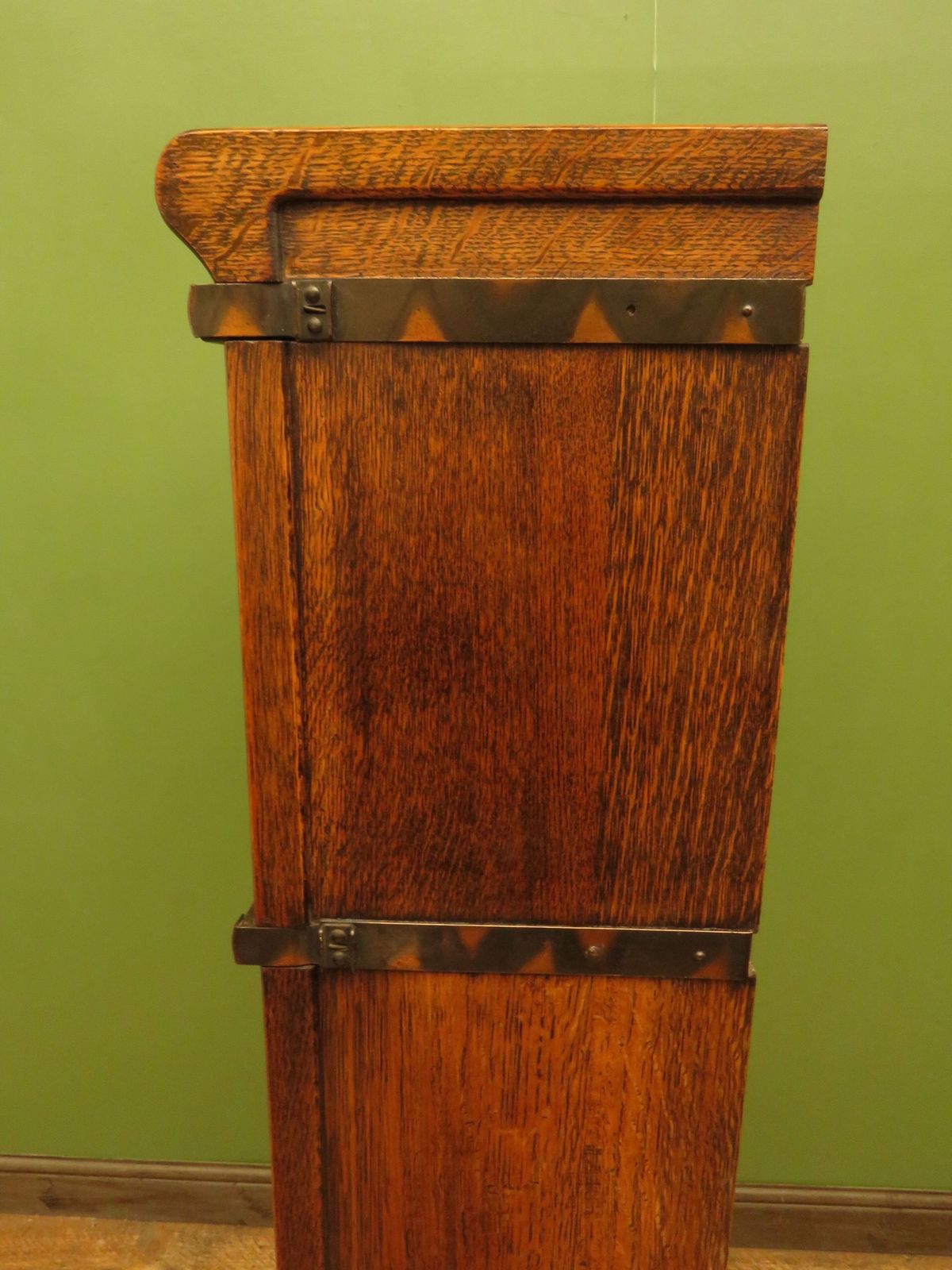 photo vintage Globe Wernicke Barristers Sectional Bookcase