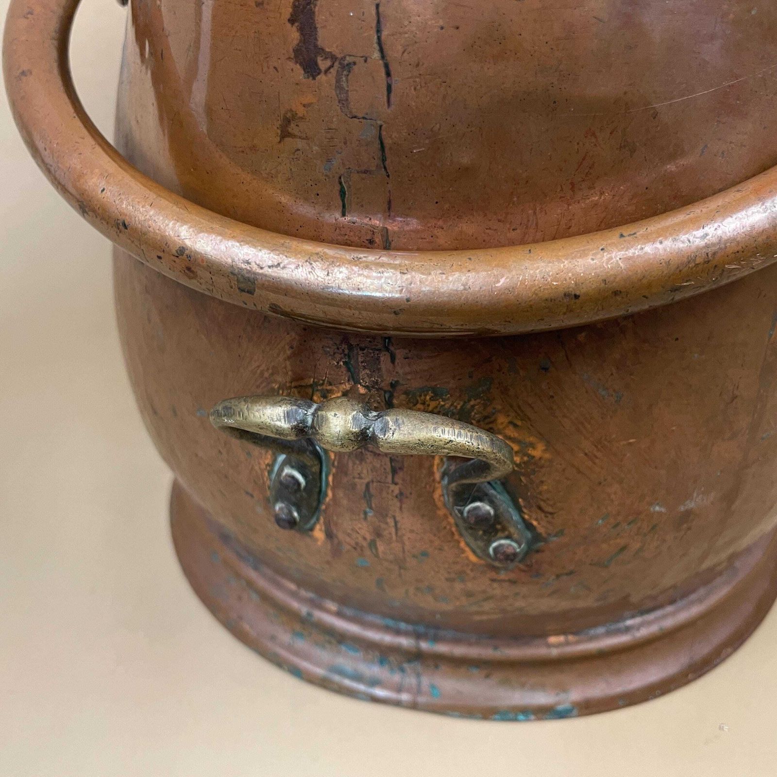 photo furniture Antique English Metal Copper Coal Bucket Handle Fireside Fire Side Scuttle Copper Helmet Farmhouse Cottage Vintage Fireplace
