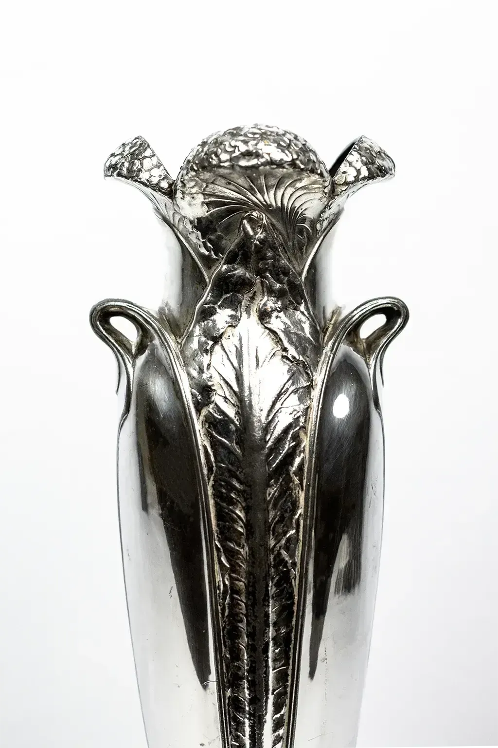 Verzilverd metalen umbelle-vaas — Art Nouveau Gallia-collectie, Christofle, 1904 photo 770.0