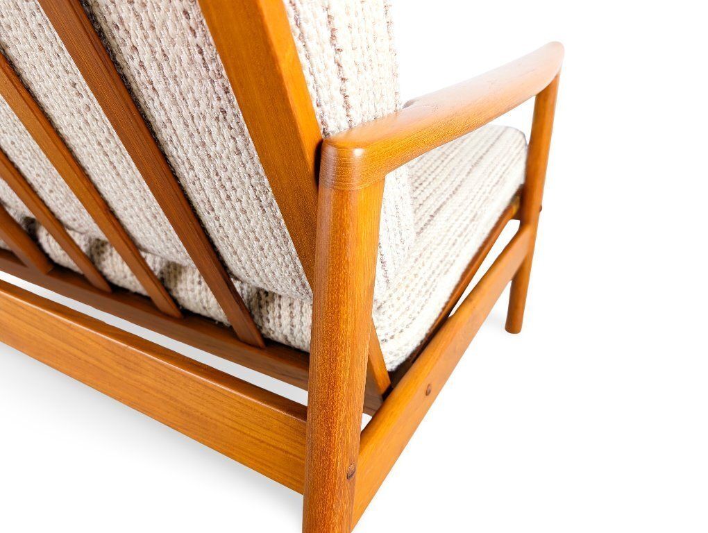 photo for sale Mid-Century Sofa, Driezitsbank, Eiken, Vintage Deens Design