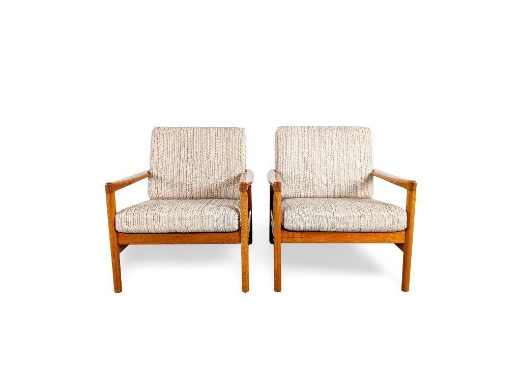 2x Midcentury Armchairs Oak Vintage Danish Design Easy Chair