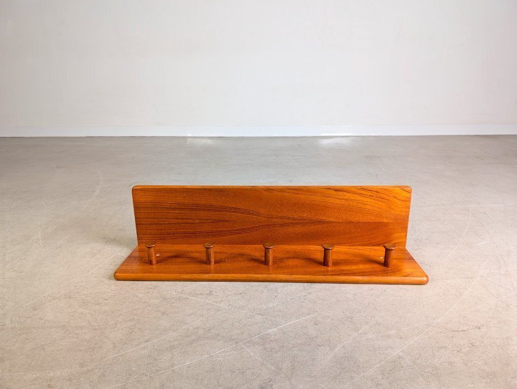 Vintage Kledingkast Van Aksel Kjersgaard – Teak – Odder Møbler – Mid Century photo for sale