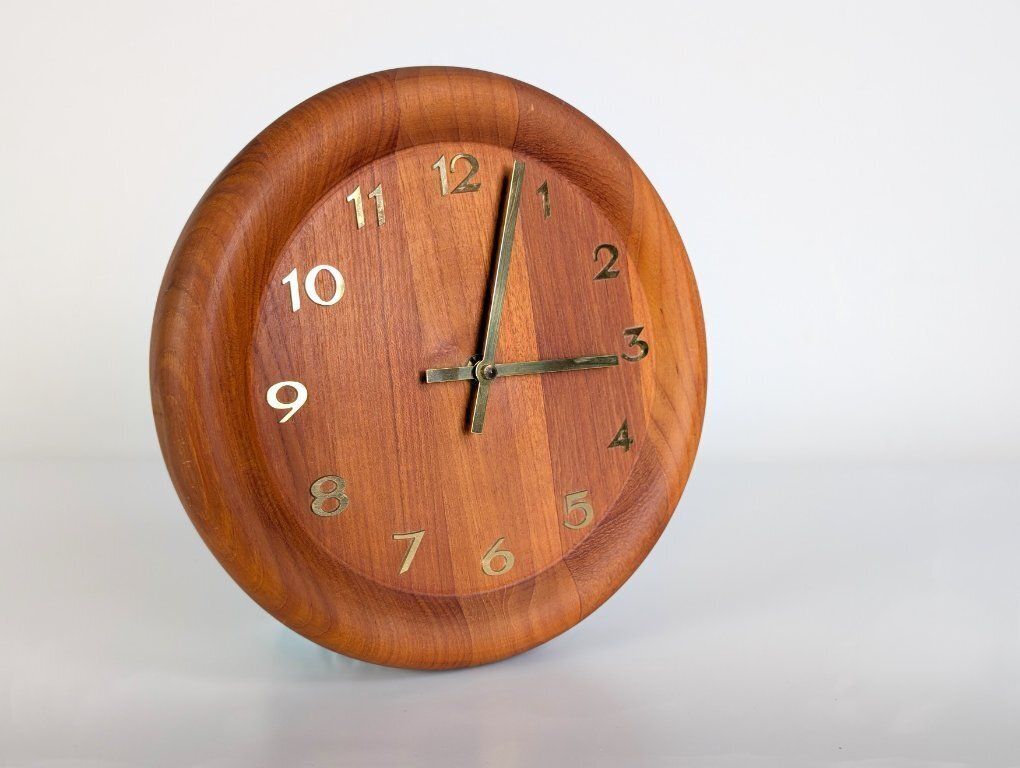 Horloge murale mid-century Westminster Clocks Copenhagen en teck, MCM photo Décoration