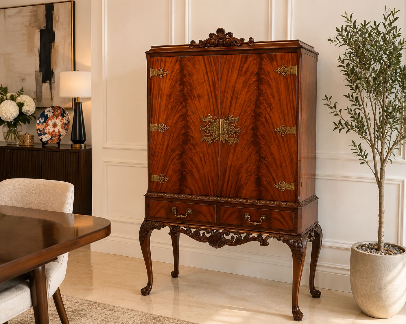 Antique Figured Mahogany Illuminated Cocktail Drinks Cabinet On Stand photo for sale