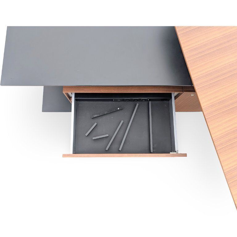 photo buy Bureau Walter Knoll Keypiece Design Desk en noyer, par Eoos