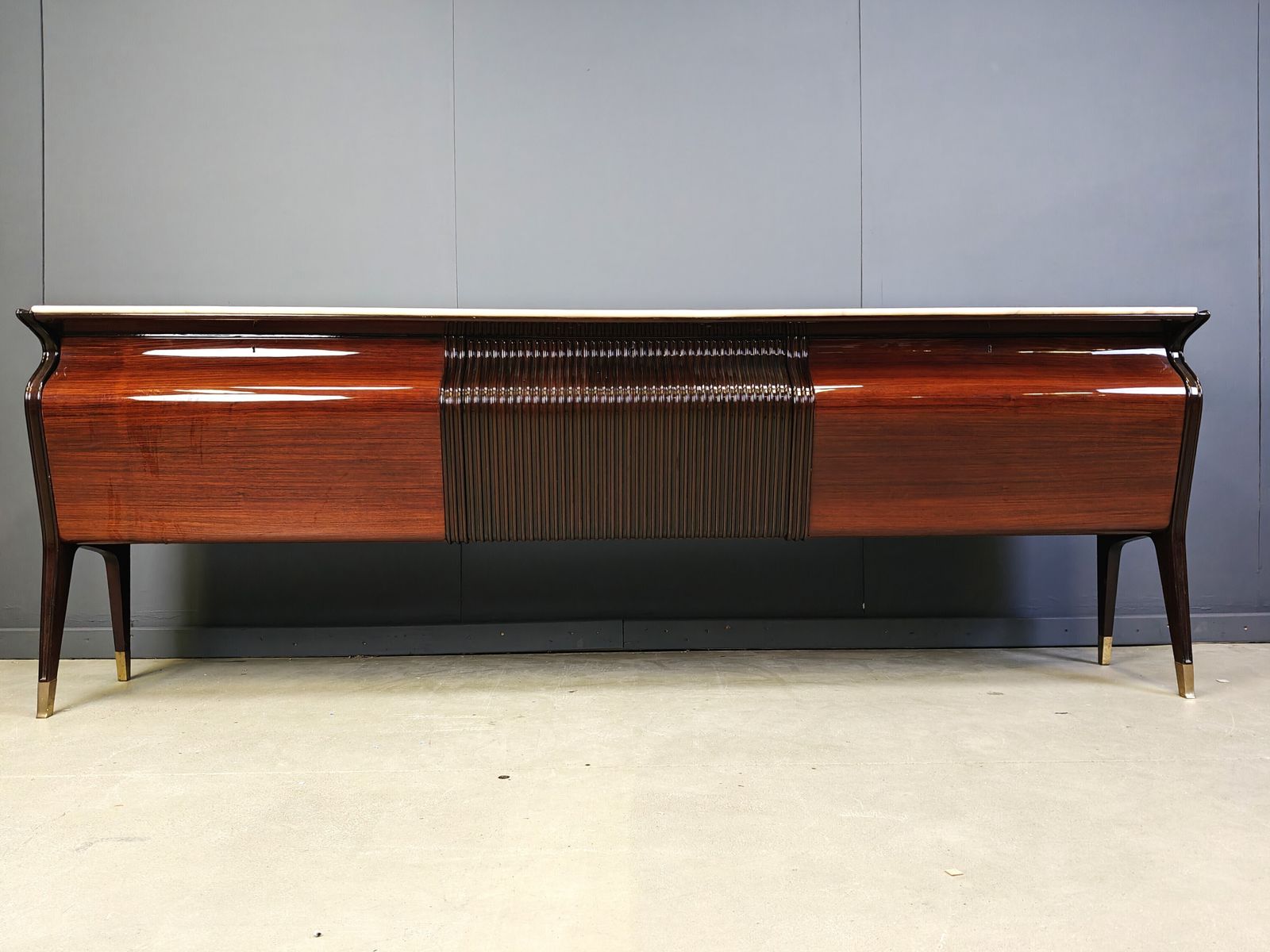 Credenza By Osvaldo Borsani For Atelier Borsani Varedo, 1950s photo vintage