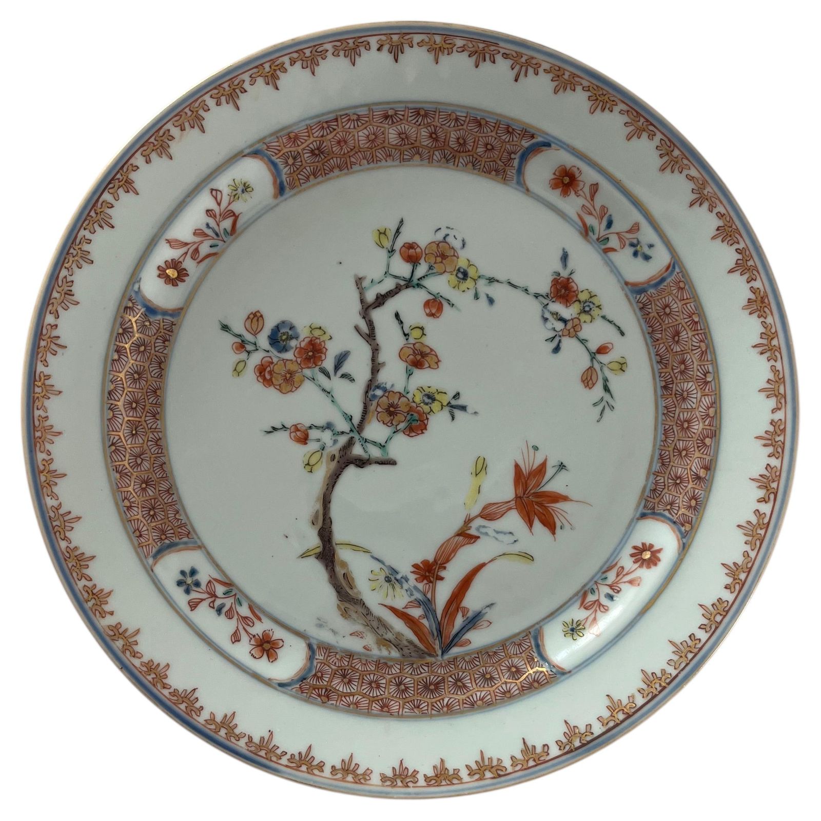 Chinese Kangxi Period Famille Verte Plate With Kakiemon Prunus Design, Ca 1690