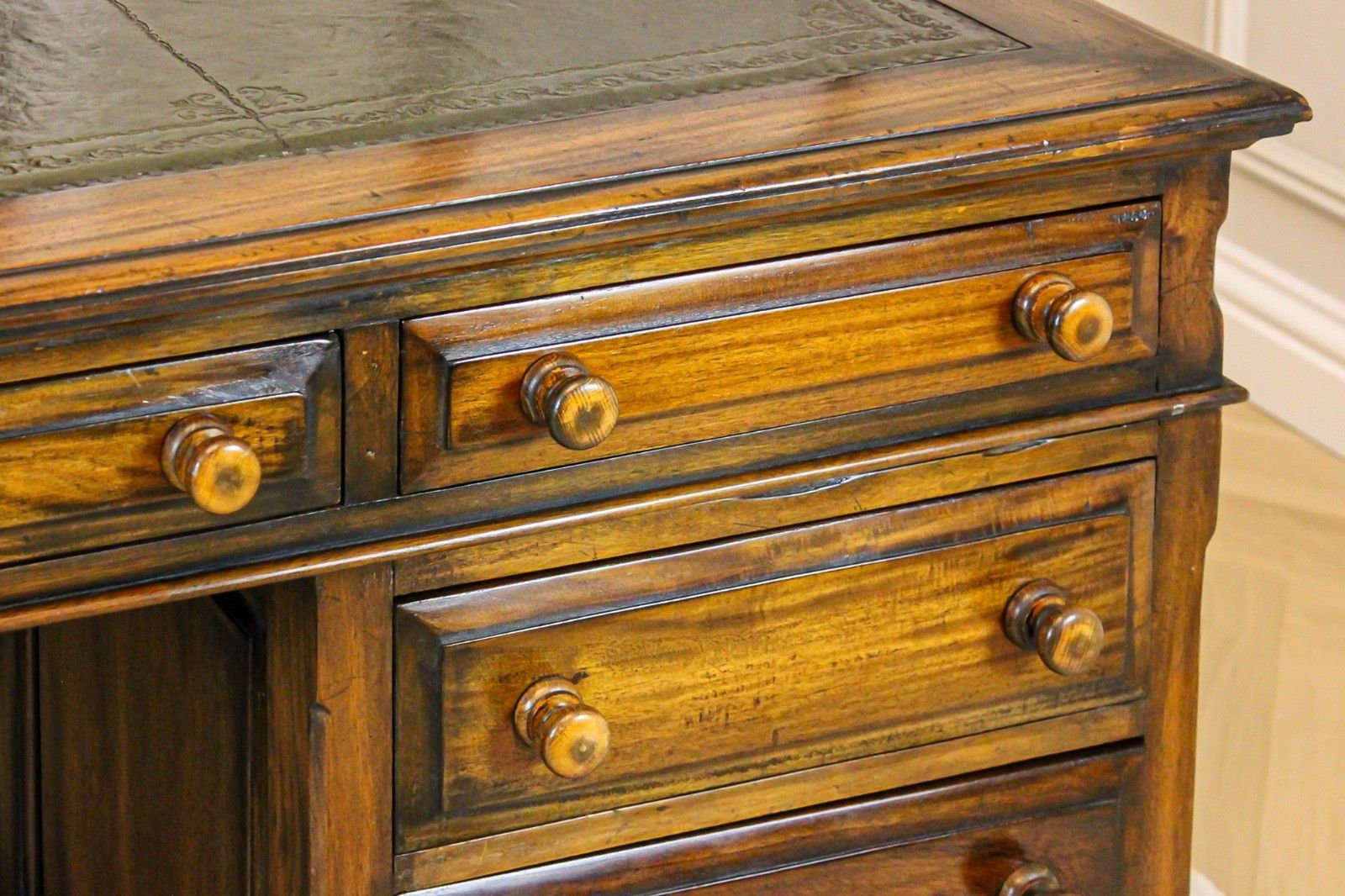 Large Antique Solid Mahogany Twin Pedestal Partners Leather Top Writing Desk photo 1150.0