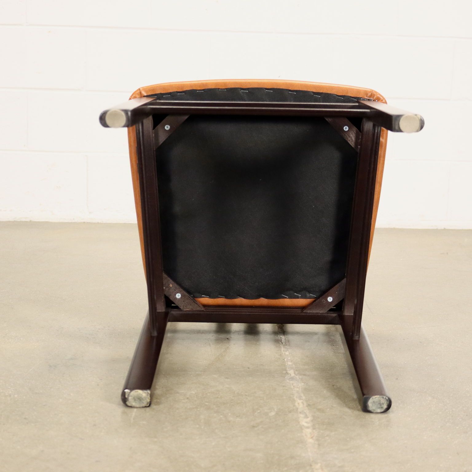 Set van 4 stoelen, gebeitst beukenhout, Italië, jaren 1970-1980 photo buy