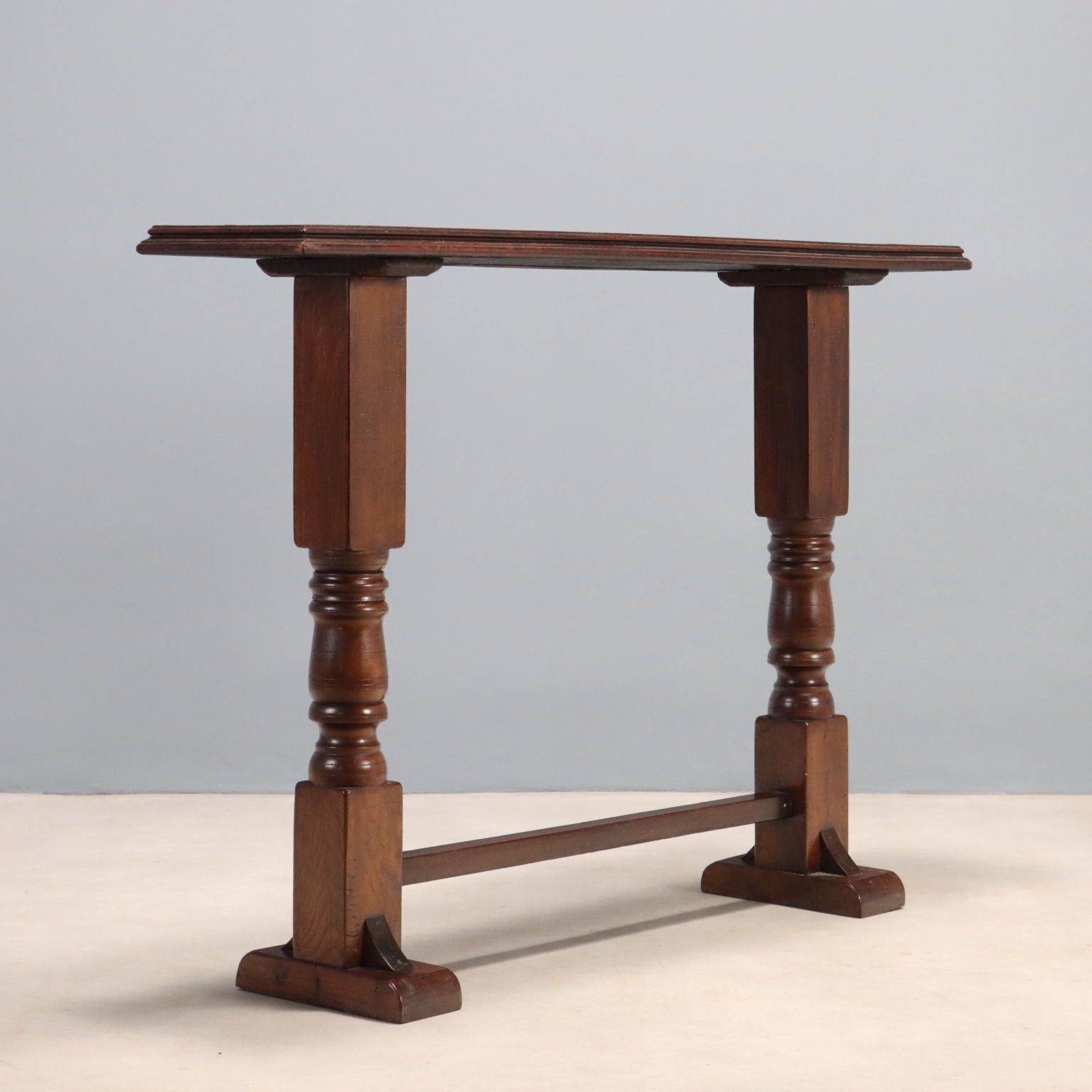 Antieke console, geschilderd walnoot en eiken, Italië, begin 20e eeuw photo buy