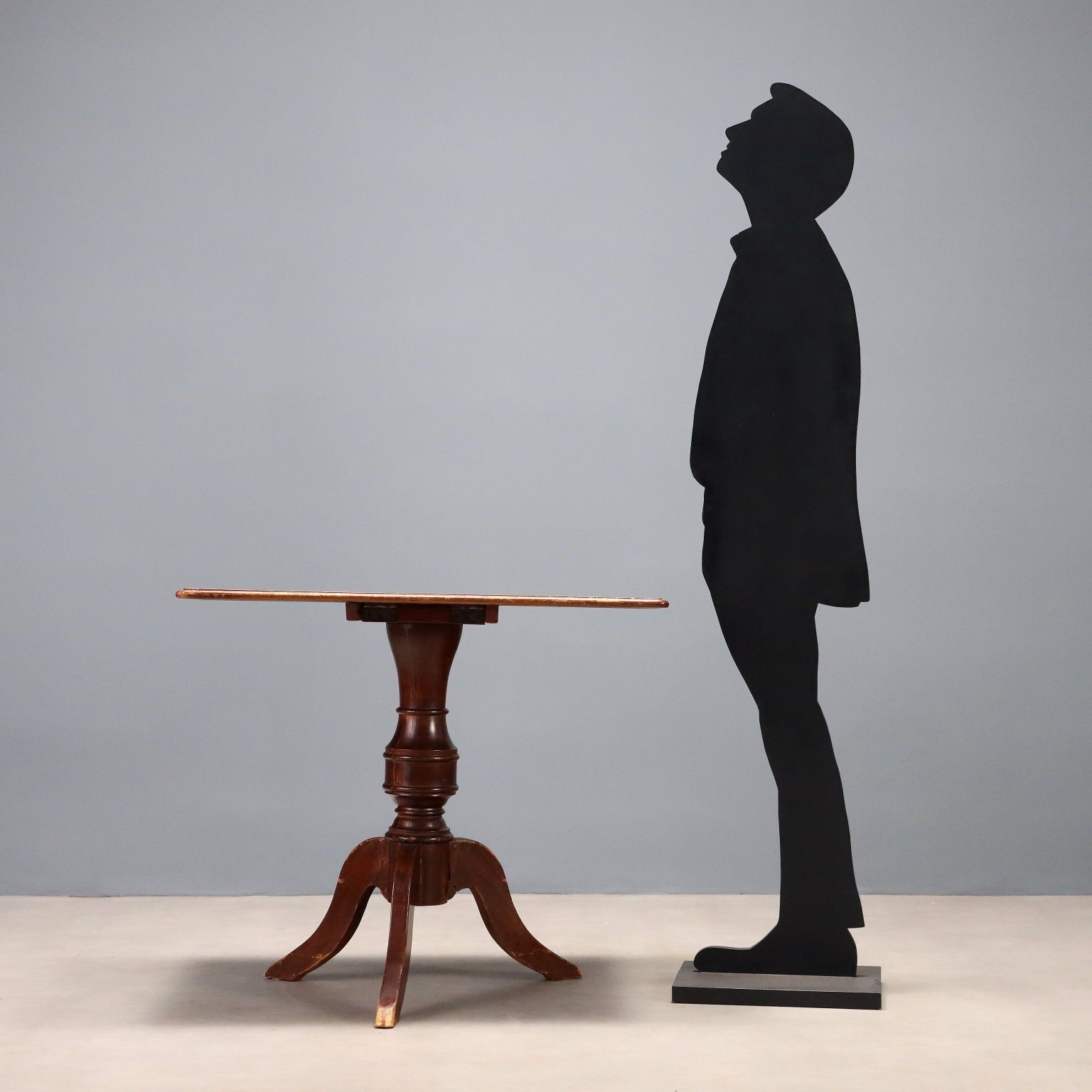 Table d'époque en acajou, pieds façonnés, Royaume-Uni, XIXe siècle photo furniture