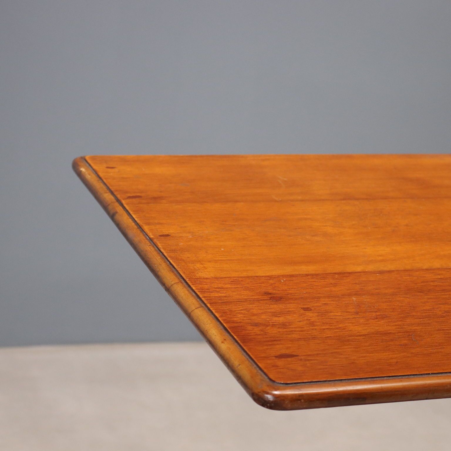 Antique Table Mahogany Shaped Feet United Kingdom XIX Century photo 230.0