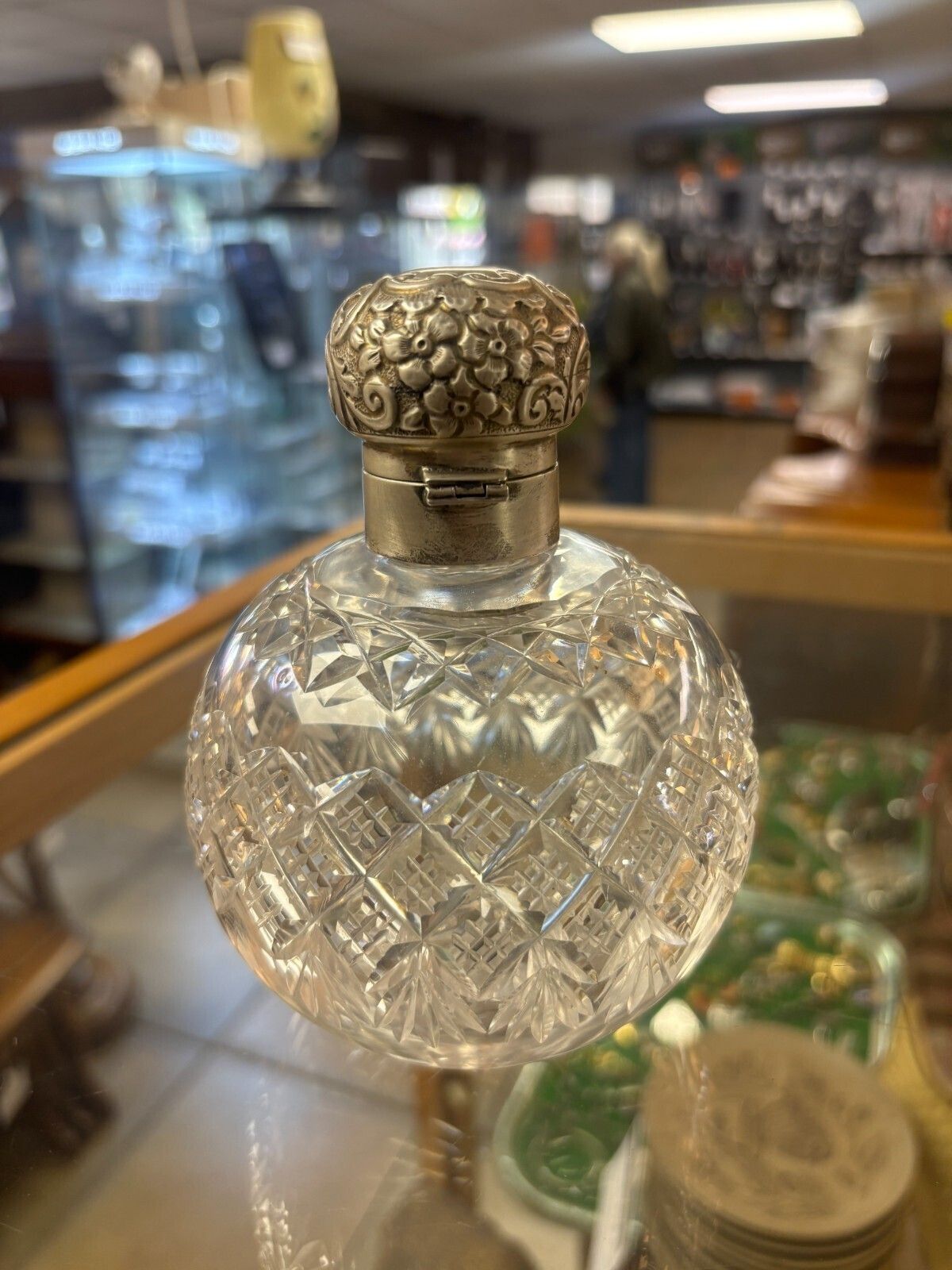Antique 1914 Sterling Silver & Cut Glass Perfume/ Vanity Bottle. photo for sale