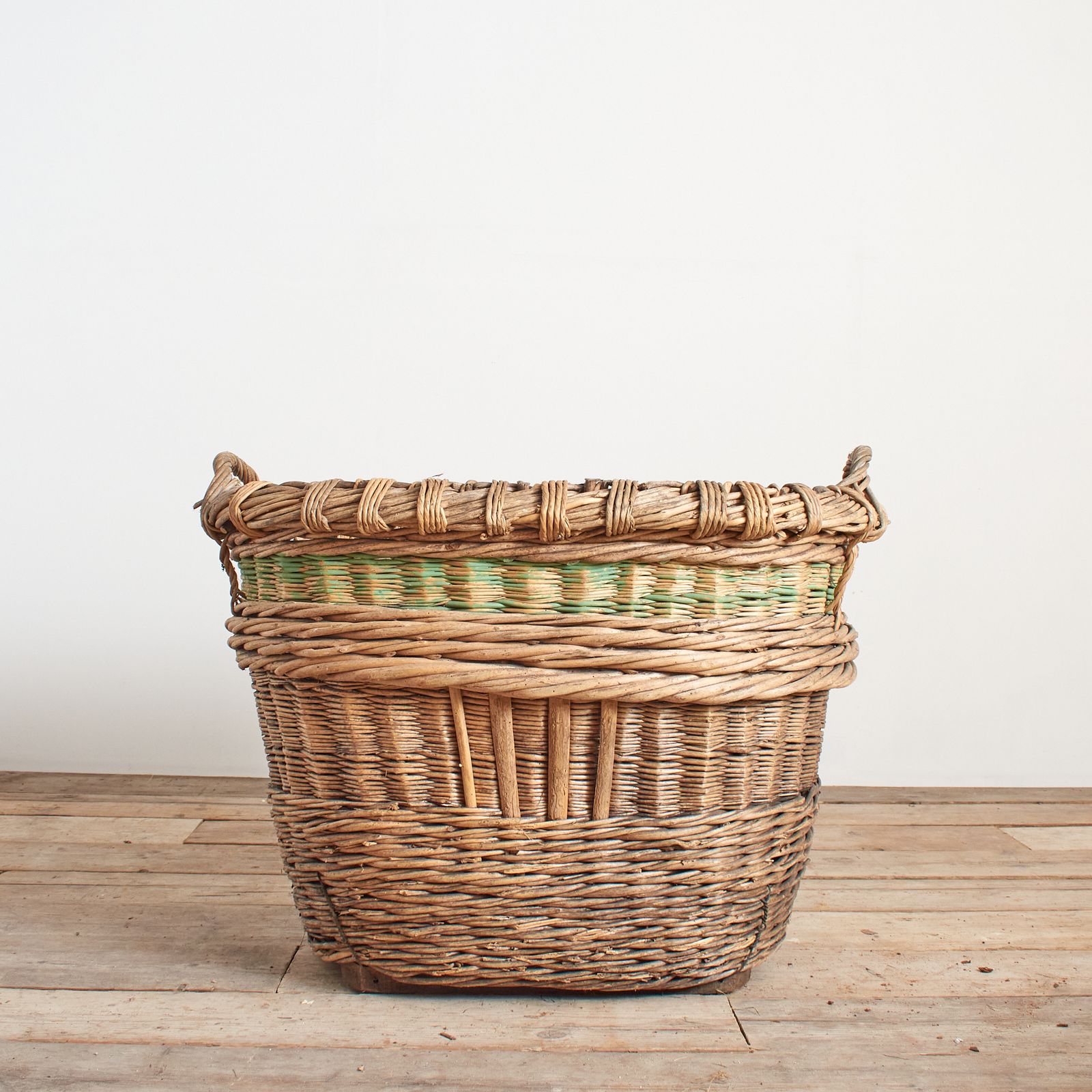 Antique French Champagne Grape Harvest Log Basket – Ad. photo furniture