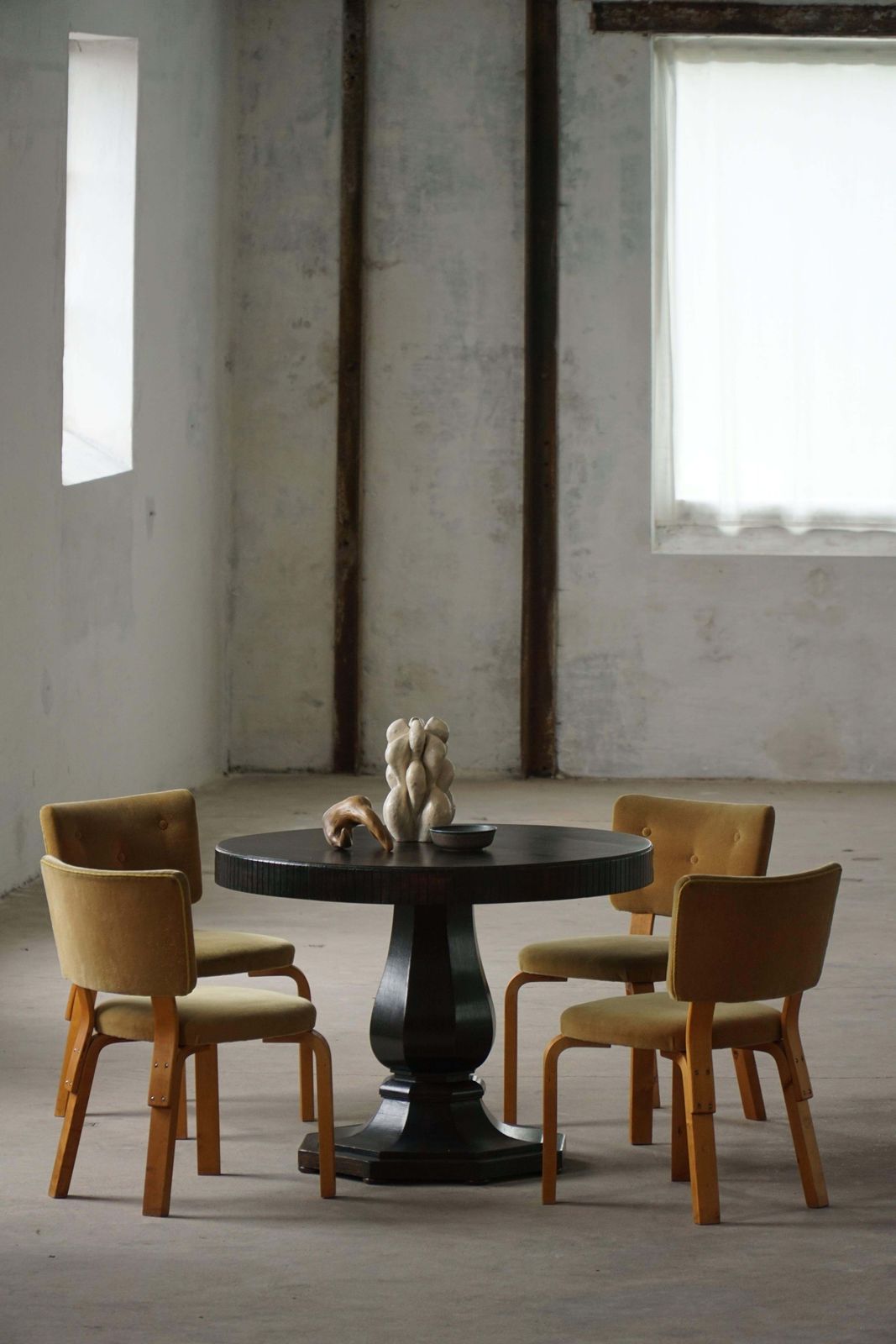 Set Of 7 Dining Chairs, Model 62 By Alvar Aalto For O.Y., Mid 20th Century photo furniture