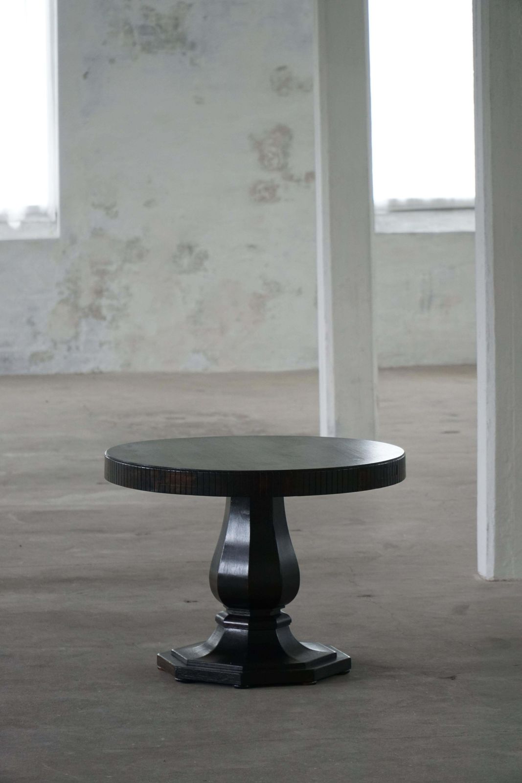 Round Danish Art Deco Dining / Console Table In Ebonized Oak, Early 20th Century photo 3348.0