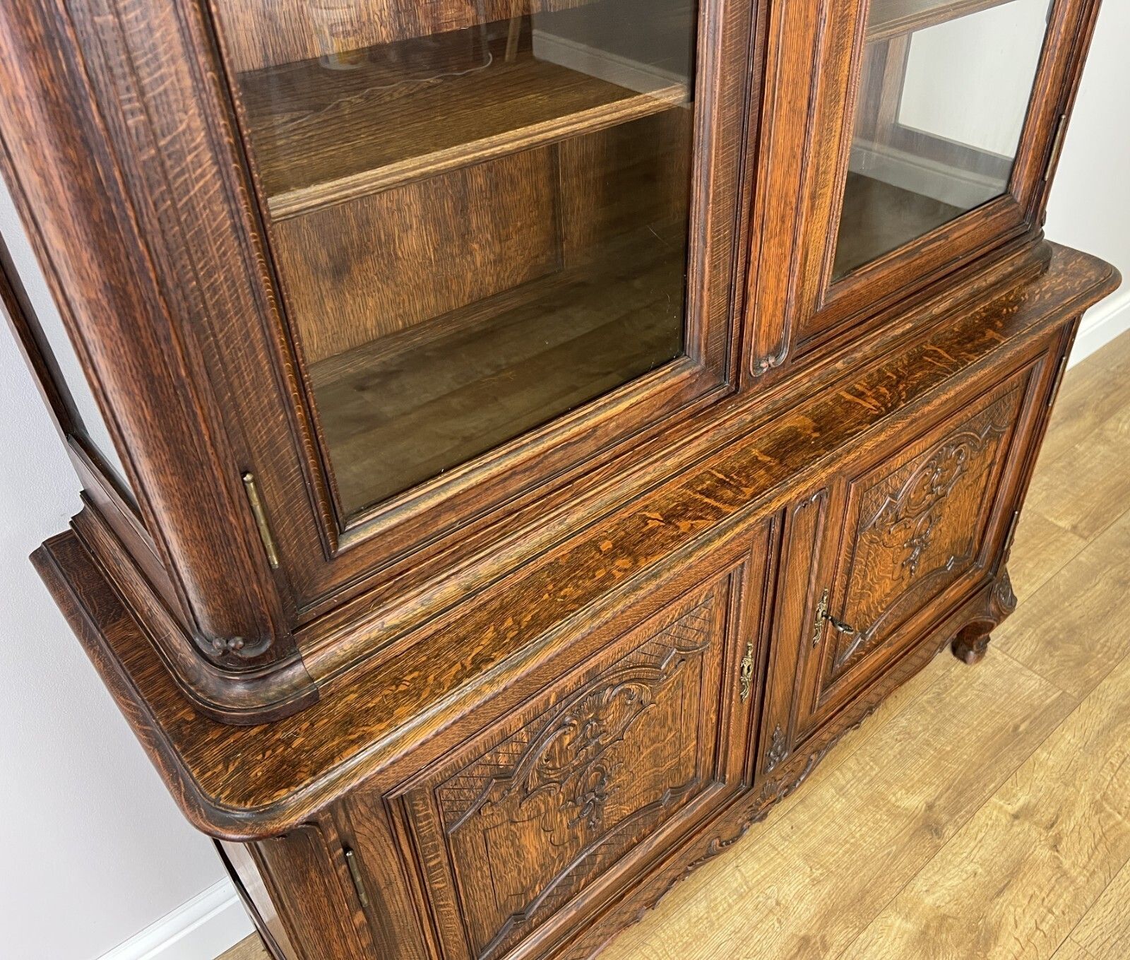 599.0 Bookcase Antique French Louis XVI Oak Display Cabinet Carved Sideboard Lot 6149 photo