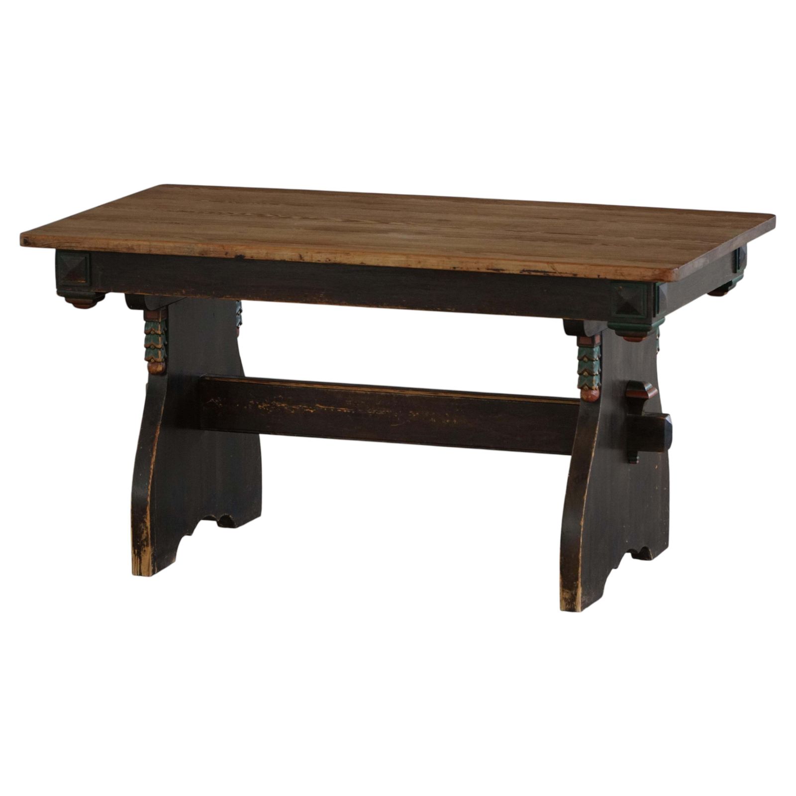 Scandinavian Rustic Folk Art Dining Table In Stained Pine, Sweden, 1900s–1940s