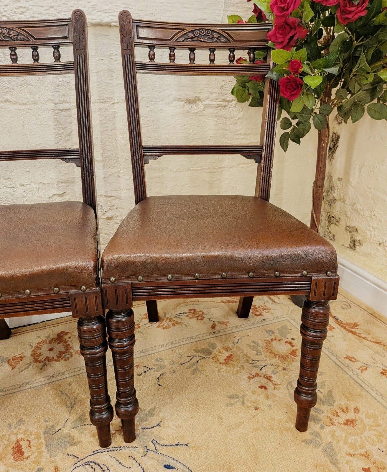 Victorian Set Of 4 Oak Stained Carved Dining Chairs photo for sale