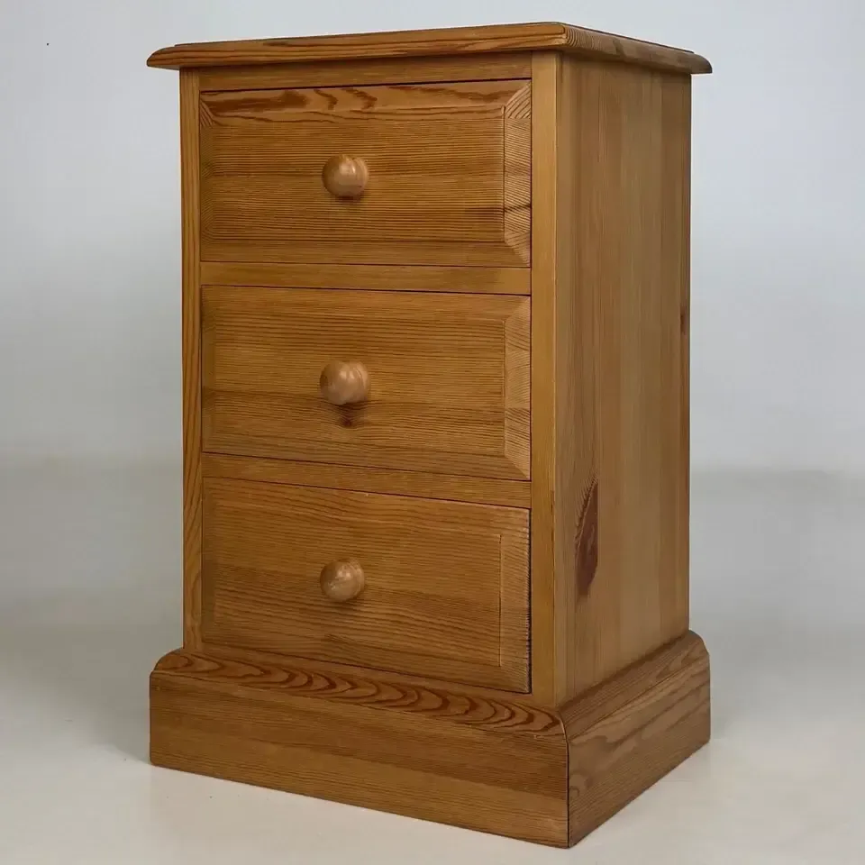 Vintage 20th Century Pair Of Pine Bedside Cabinets photo for sale