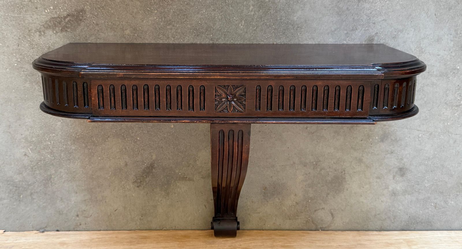 Console murale en noyer massif photo furniture
