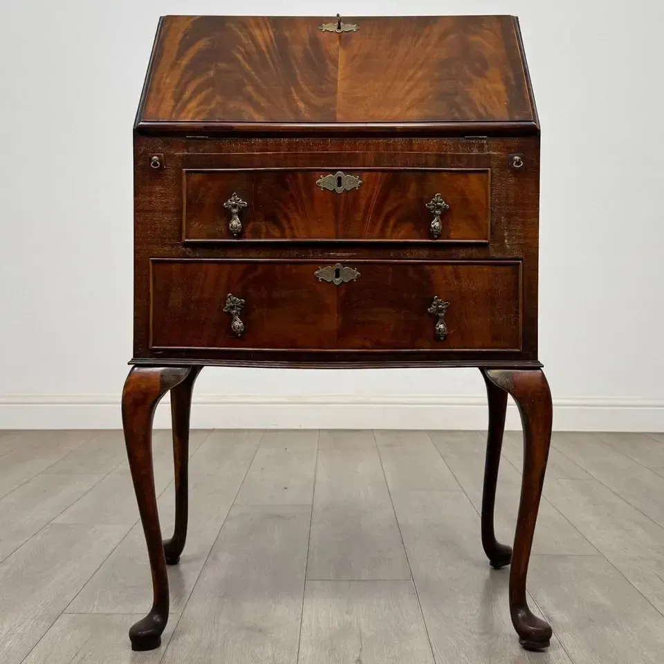 Antique 20th Century Small Edwardian Bureau In Mahogany