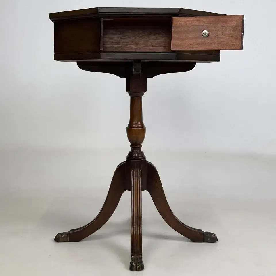 Antique 20th Century Pair Of Bedside Cabinets In Mahogany photo for sale